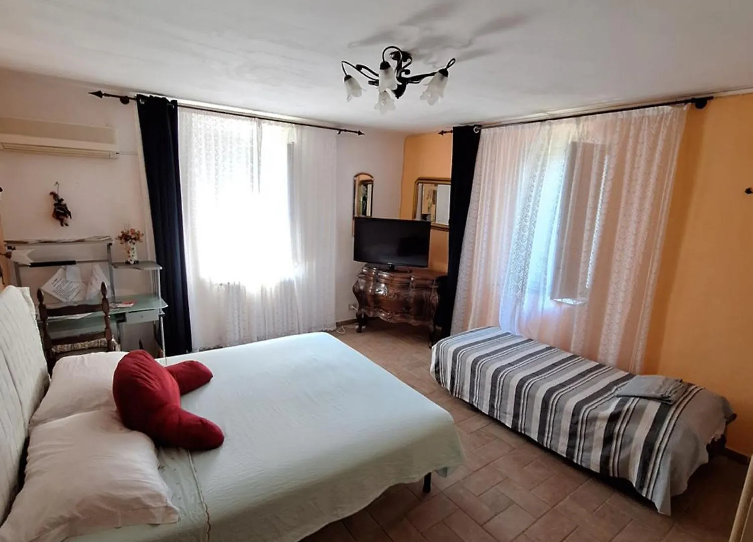 Mama' Hotel Castell'Anselmo Guest house